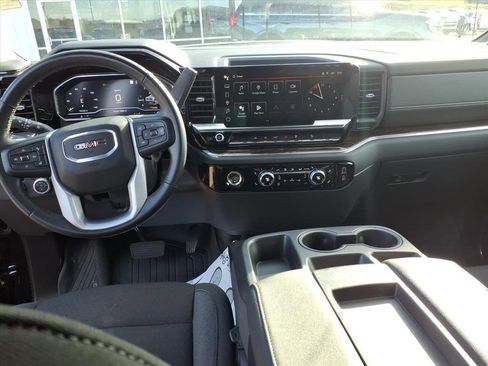 Used 2023 GMC Sierra 1500 Elevation image 16
