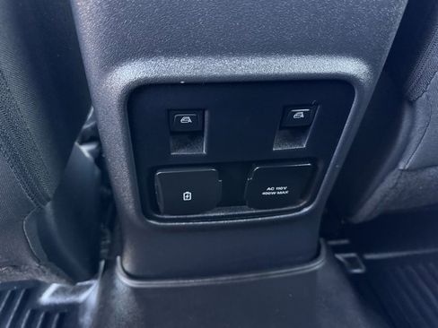 Used 2022 Ford Bronco Wildtrak image 15