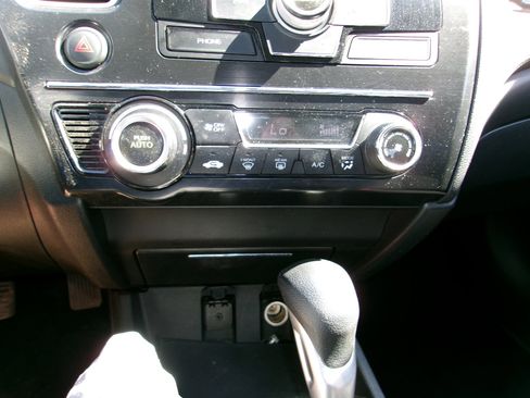 Used 2013 Honda Civic EX image 21