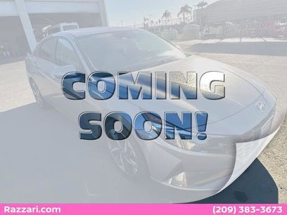 Used 2023 Hyundai Elantra Limited