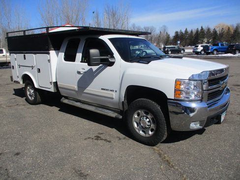 Used 2008 Chevrolet Silverado 2500 LTZ w/ Safety Package image 11