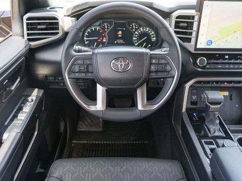 Used 2025 Toyota Tundra SR5 AWD/4WD image 23