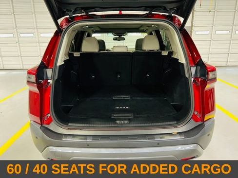 Used 2022 Nissan Rogue SL w/ SL Premium Package FWD image 12