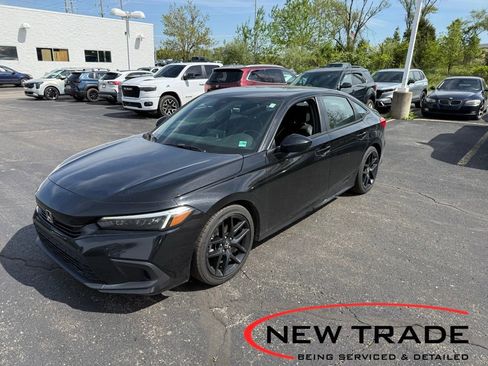 Used 2023 Honda Civic Sport image 1
