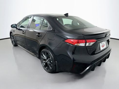 Used 2026 Toyota Corolla SE FWD image 7