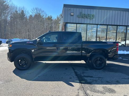 Used 2022 Chevrolet Silverado 1500 Custom Trail Boss w/ Midnight Edition image 10