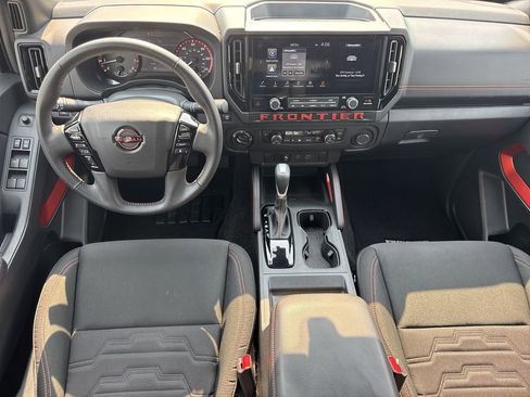 Used 2025 Nissan Frontier PRO-4X image 22