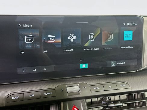 Used 2025 Kia K4 LXS image 21