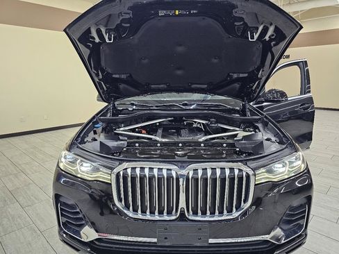 Used 2020 BMW X7 xDrive40i w/ Premium Package AWD/4WD image 46