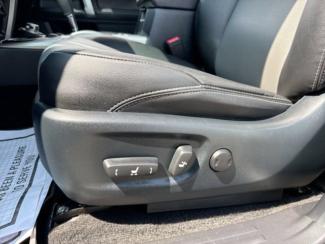 Used 2021 Toyota 4Runner SR5 Premium w/ Moonroof Package AWD/4WD image 12