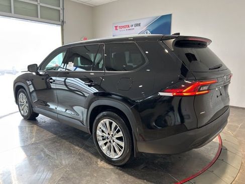 New 2026 Toyota Grand Highlander AWD image 5