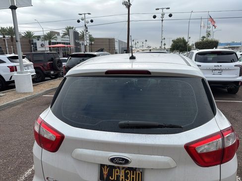 Used 2014 Ford C-MAX Energi SEL w/ Equipment Group 302A image 8