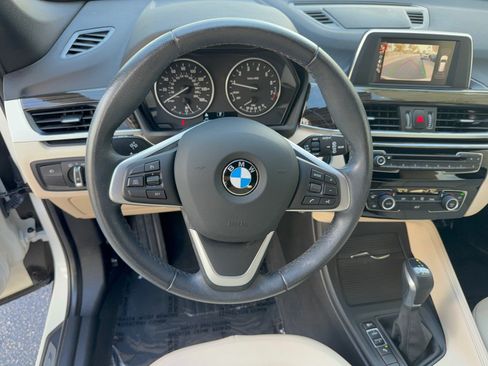 Used 2017 BMW X1 sDrive28i FWD image 10