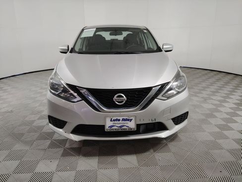 Used 2018 Nissan Sentra SV image 6