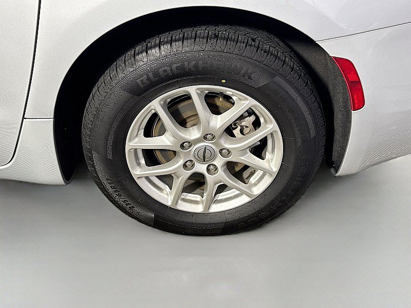 Used 2023 Chrysler Voyager LX FWD image 30