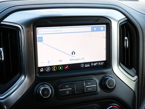 Used 2020 Chevrolet Silverado 1500 LTZ w/ LTZ Premium Package image 22