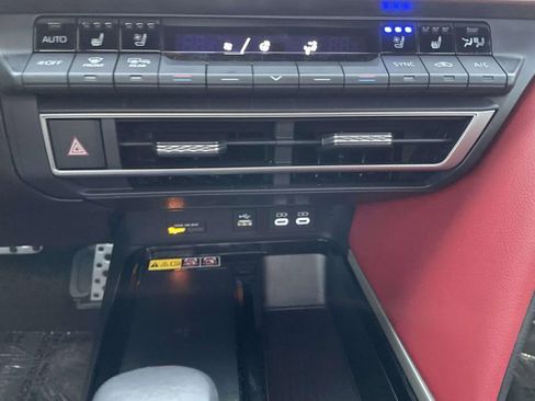 Used 2025 Toyota Camry XSE w/ Premium Plus Package image 42