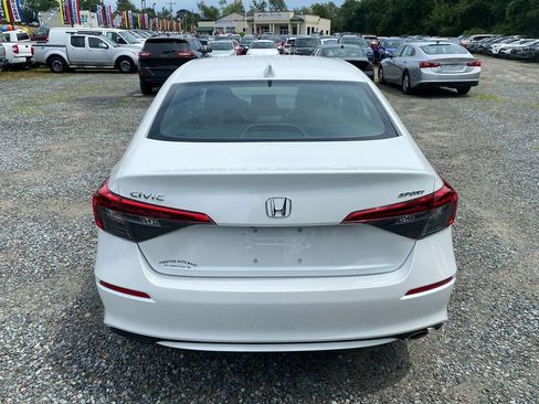 Used 2022 Honda Civic Sport image 6