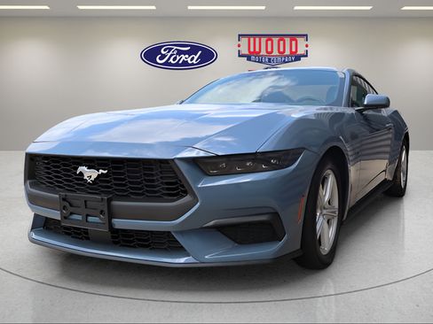 New 2026 Ford Mustang Coupe RWD image 4