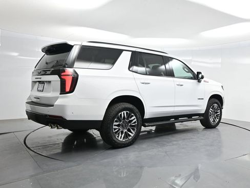 Used 2026 Chevrolet Tahoe Z71 w/ Comfort Package AWD/4WD image 42