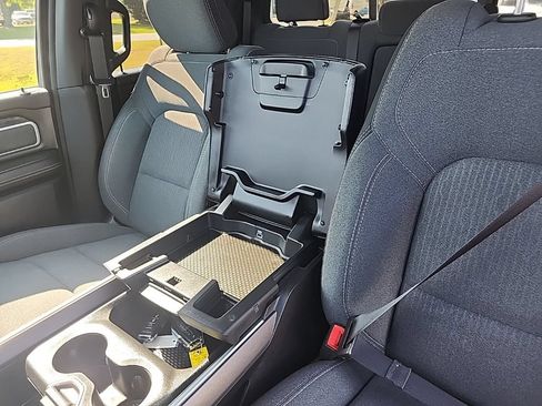 Certified 2019 RAM 1500 Big Horn AWD/4WD image 24