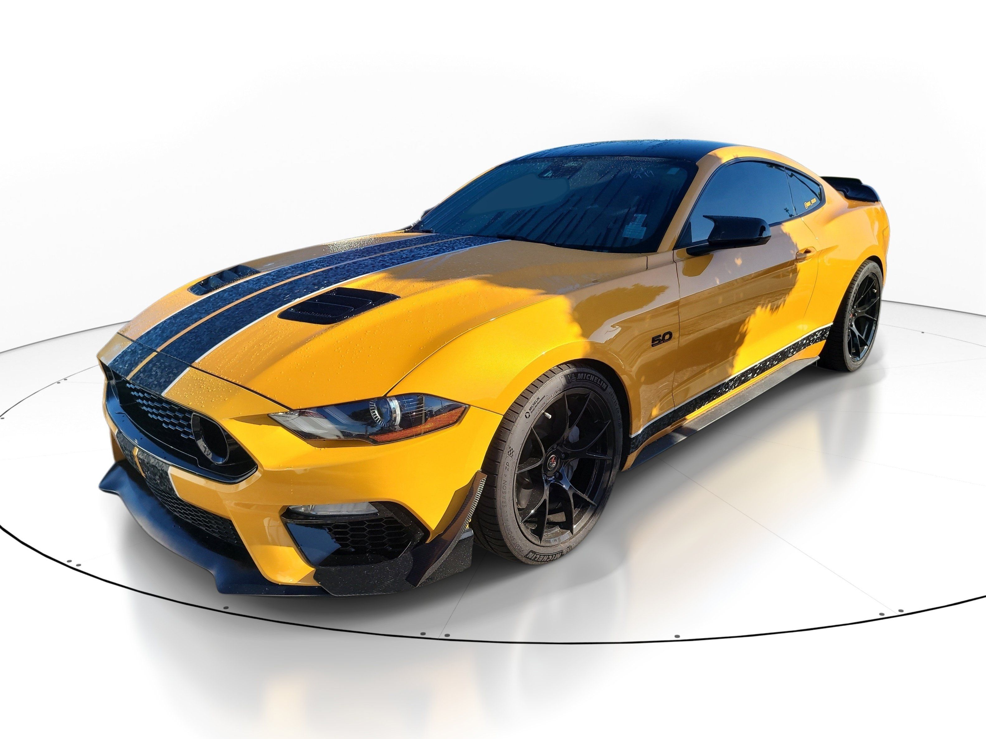 Used 2022 Ford Mustang GT w/ Equipment Group 301A RWD image 3