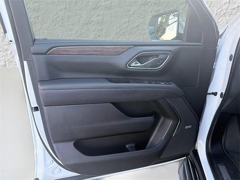 Used 2023 Chevrolet Tahoe Premier image 24