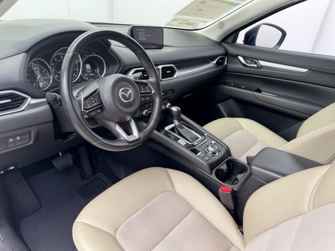 Used 2019 MAZDA CX-5 Touring FWD image 4