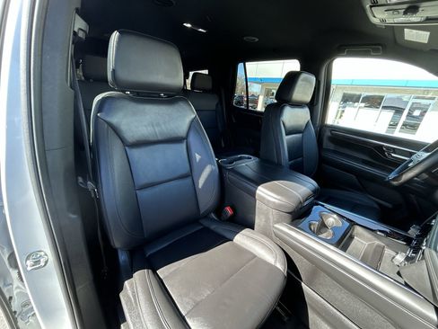 Used 2025 Chevrolet Tahoe Z71 image 23