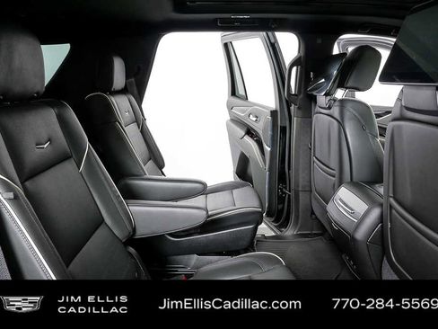 Used 2021 Cadillac Escalade Sport w/ Driver Assist Tech Package image 25