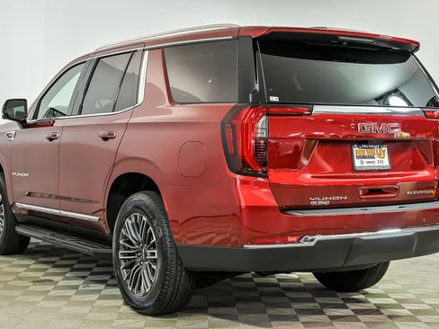 New 2026 GMC Yukon Elevation w/ Elevation Premium Package AWD/4WD image 4
