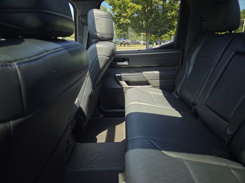 Used 2024 Toyota Tundra Platinum AWD/4WD image 10