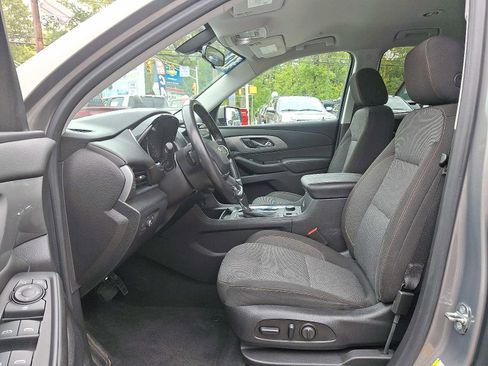Used 2018 Chevrolet Traverse LT image 14