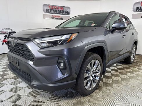 Used 2024 Toyota RAV4 XLE Premium w/ Weather Package AWD/4WD image 8