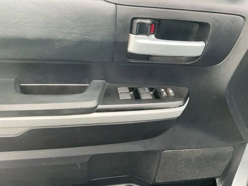 Used 2021 Toyota Tundra SR5 w/ Trail Edition image 26