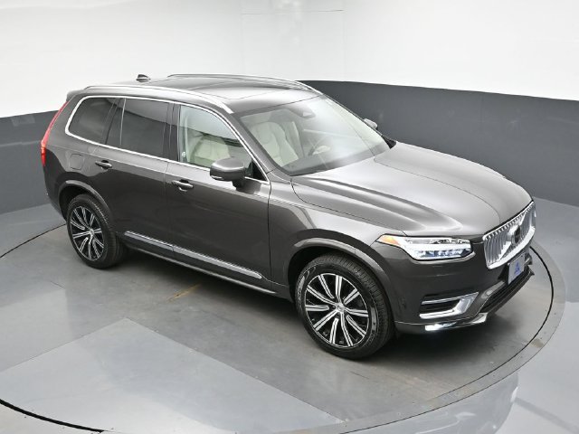 Used 2024 Volvo XC90 B5 Plus w/ Protection Package AWD/4WD image 43