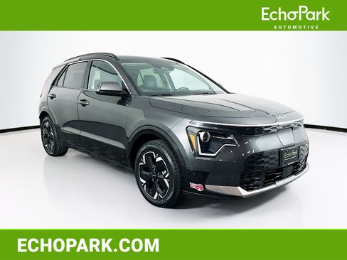 Used 2024 Kia Niro Wind FWD image 1