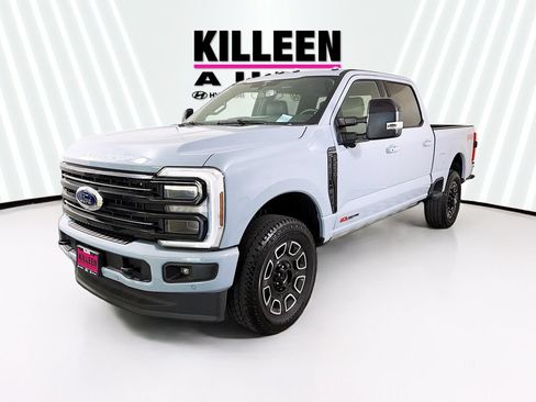 New 2026 Ford F250 Platinum AWD/4WD image 3