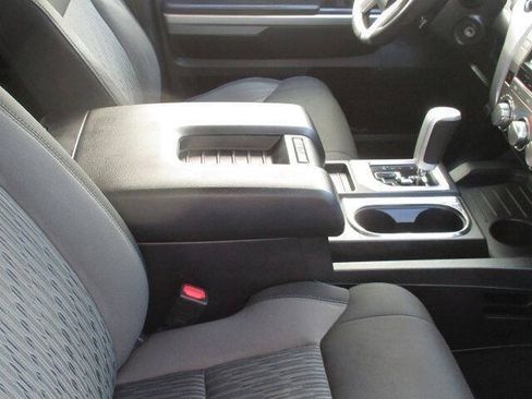 Used 2014 Toyota Tundra SR5 w/ SR5 Upgrade Package RWD image 11