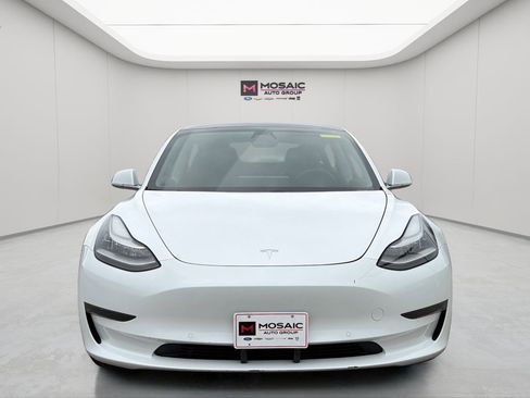 Used 2019 Tesla Model 3 Standard Range Plus RWD image 2