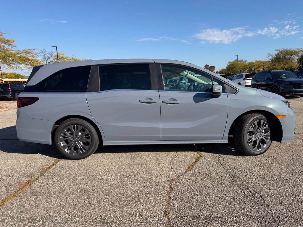 New 2027 Honda Odyssey Touring image 29