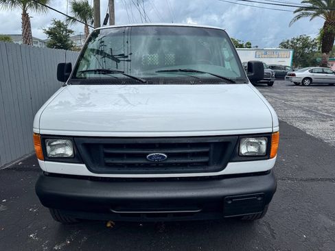 Used 2006 Ford E-250 and Econoline 250 Extended image 13