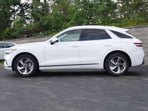 Used 2026 Genesis GV70 2.5T Select AWD/4WD image 3