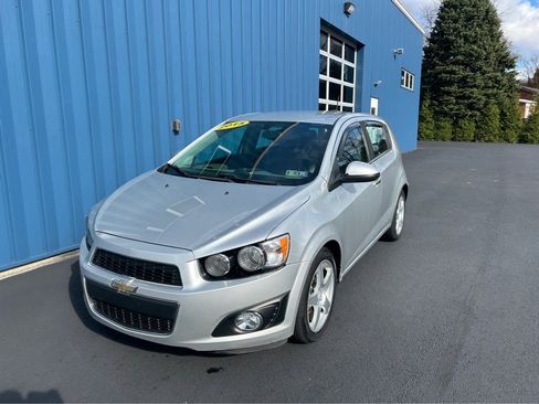 Used 2015 Chevrolet Sonic LTZ image 2