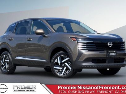 Certified 2025 Nissan Kicks SV