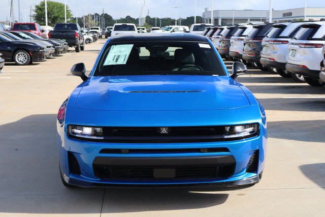New 2026 Dodge Charger R/T w/ Driver Convenience Group AWD/4WD image 2