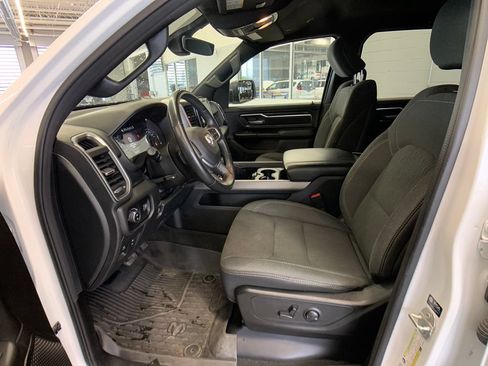 Used 2024 RAM 1500 Big Horn AWD/4WD image 11