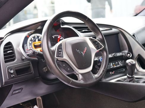 Used 2014 Chevrolet Corvette Stingray image 11