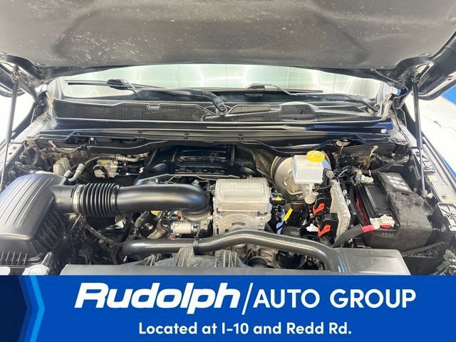Used 2022 RAM 1500 Laramie AWD/4WD image 23