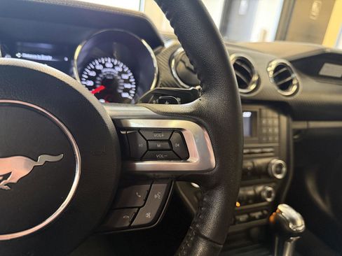 Certified 2017 Ford Mustang Coupe image 12